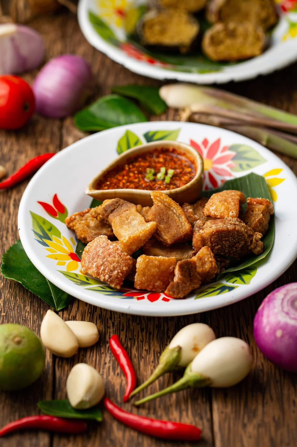 สามชั้นทอด ร้านฮ้านถึงเชียงใหม่